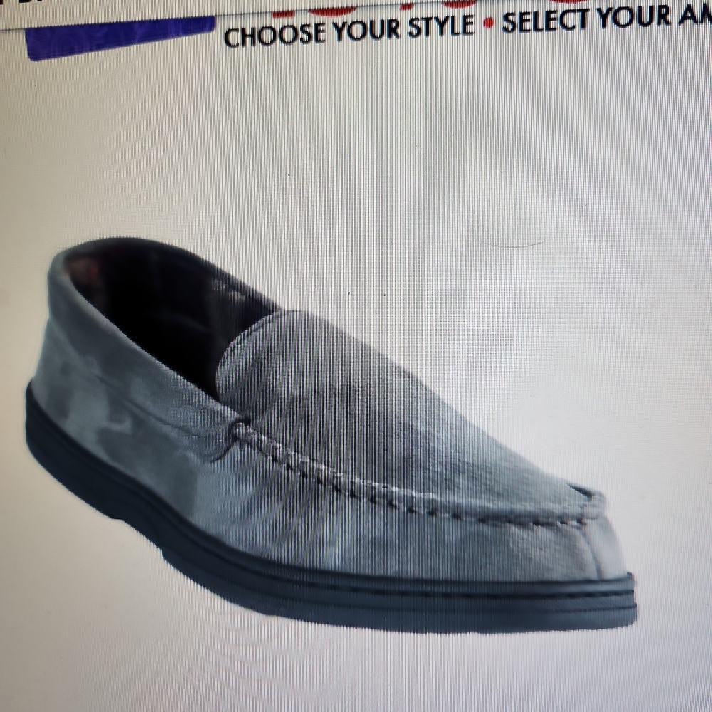Men's Memory Foam Slippers NIB
